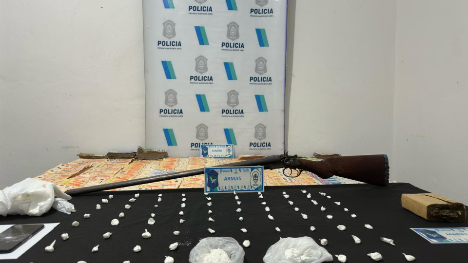 Secuestran drogas y detienen a un reconocido delincuente Secuestran drogas y detienen a un reconocido delincuente