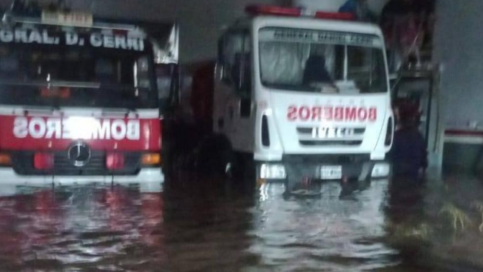 Comandante Ocampo: "Todo lo que el agua agarró a un metro y medio no existe más"