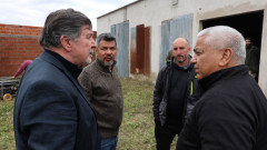 En-la-ex-escuela-de-San-Roque-Provincia-y-Municipio-articulan-acciones-para-concretar-un-nuevo-establecimiento-publico