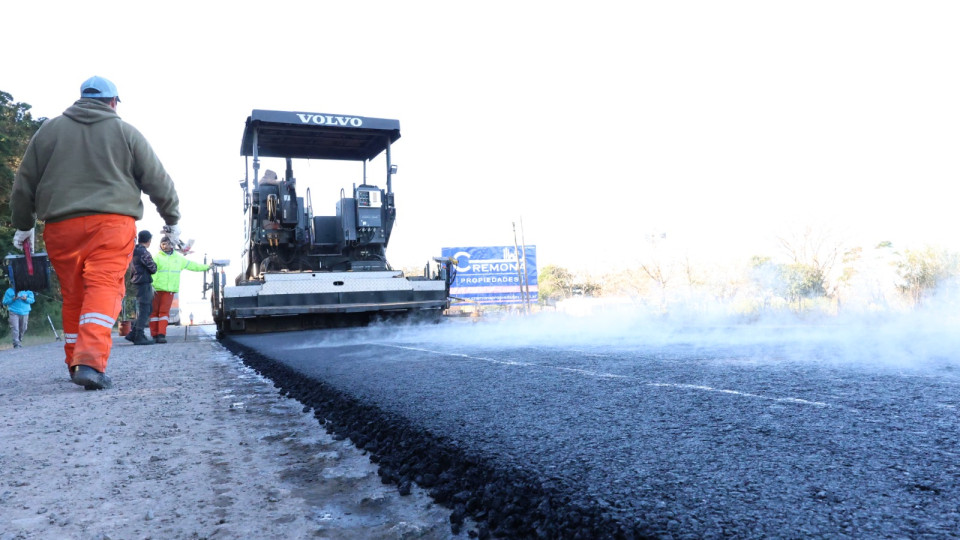 Comenzó la etapa final de la obra de repavimentación en la Ruta 1001 Comenzó la etapa final de la obra de repavimentación en la Ruta 1001