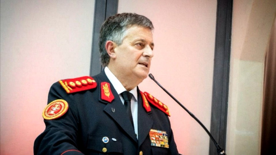 Osvaldo Lori: “Vengo por un cambio no por un cargo, por y para los bomberos de todo el país” Osvaldo Lori: “Vengo por un cambio no por un cargo, por y para los bomberos de todo el país”