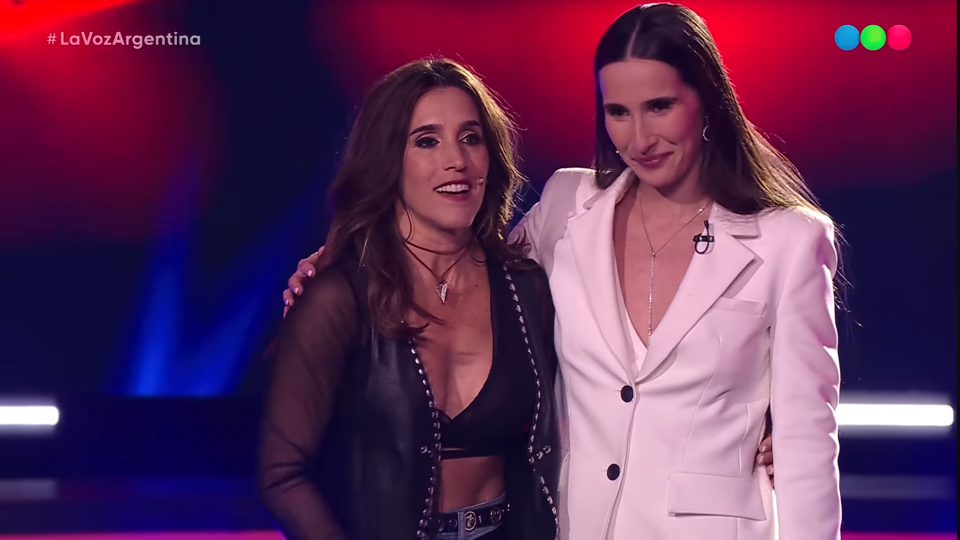 Excelente presentación de la sampedrina Vanesa Mardesena en La Voz Excelente presentación de la sampedrina Vanesa Mardesena en La Voz