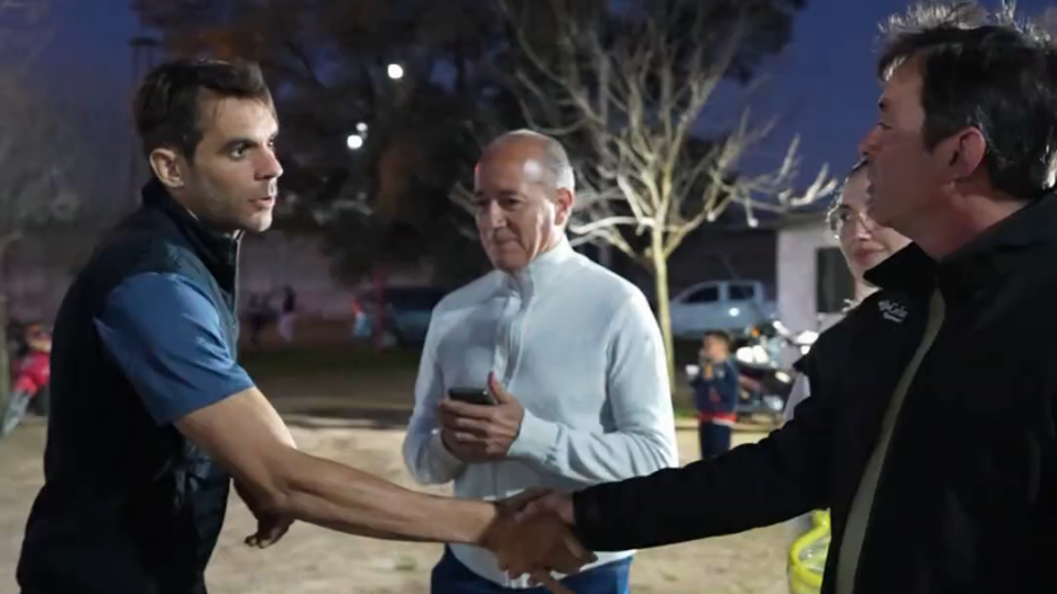 Manuel Passaglia y Mauro Rasio visitaron el club Defensores Unidos