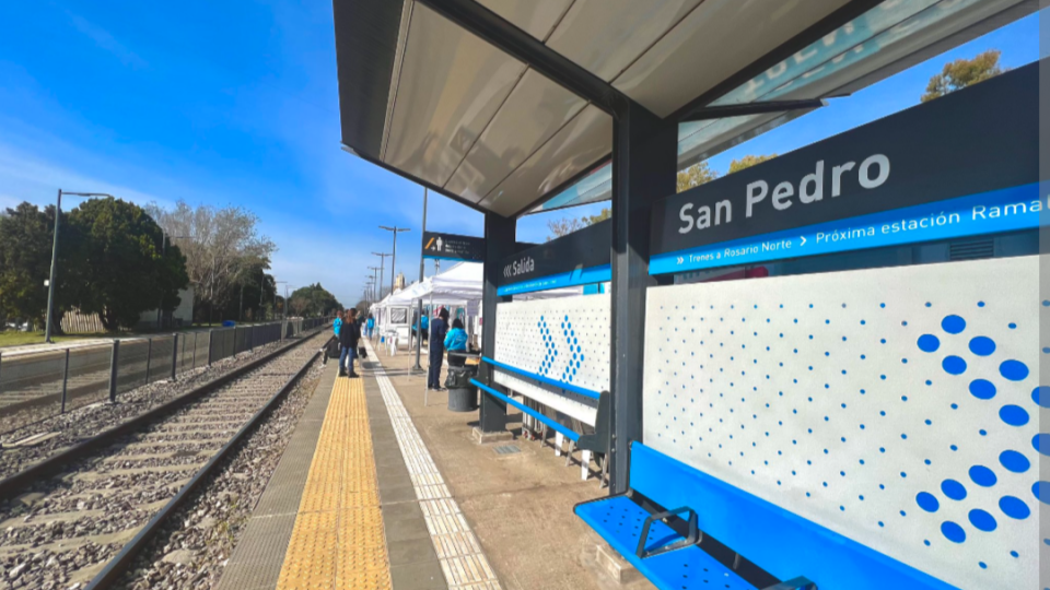 Suspendieron temporalmente los servicios de tren a Córdoba y Tucumán Suspendieron temporalmente los servicios de tren a Córdoba y Tucumán
