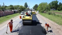 Finalizo-la-obra-de-pavimentacion-del-acceso-a-Santa-Lucia
