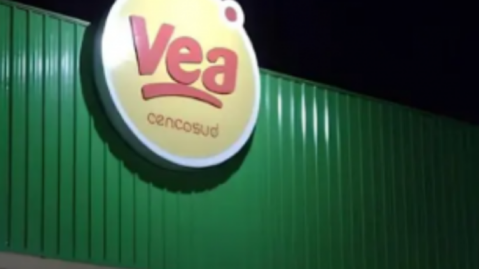 Crece la intriga ante el posible cierre de supermercado Vea Crece la intriga ante el posible cierre de supermercado Vea