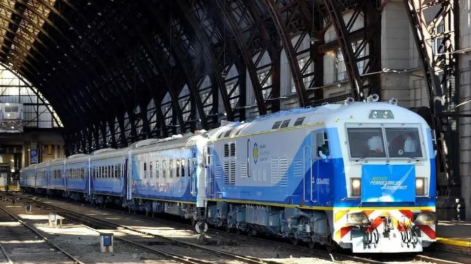 Comenzó la venta de pasajes del tren Retiro–Rosario para la primera quincena de diciembre