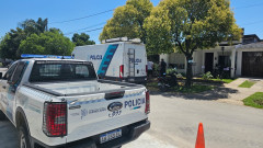 Investigan-la-muerte-de-un-hombre-que-aparecio-tirado-en-su-casa